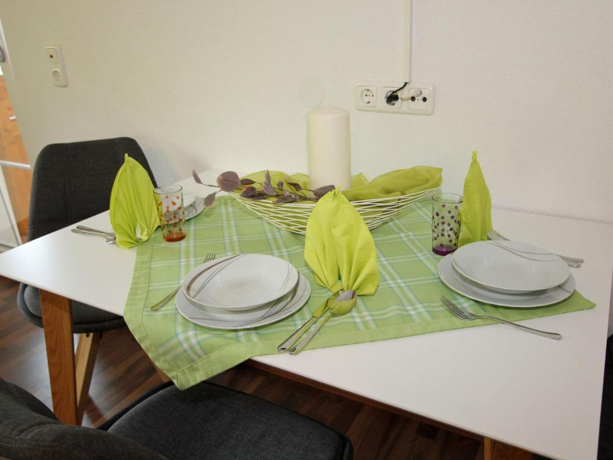 Modern Apartment In Hochgallmigg With Balcony ภายนอก รูปภาพ